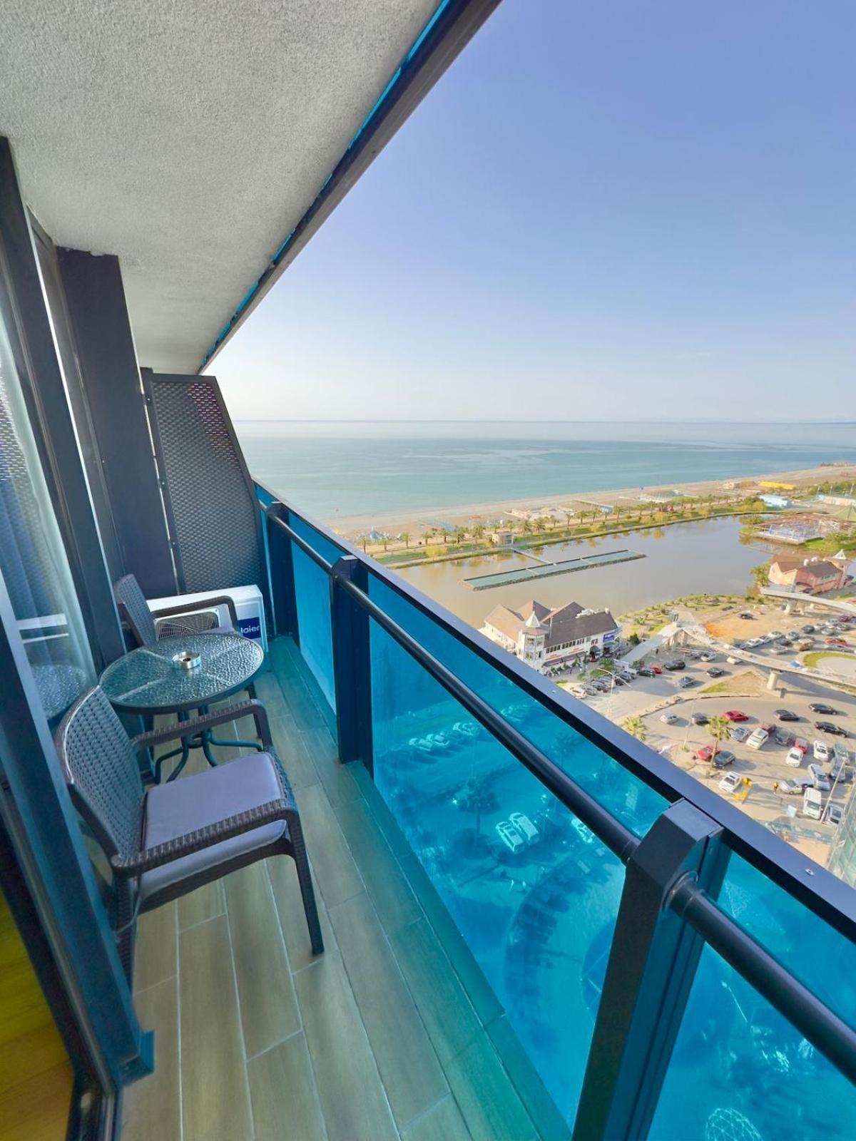 Natalia -Apartments In - Orbi City Batumi Eksteriør bilde